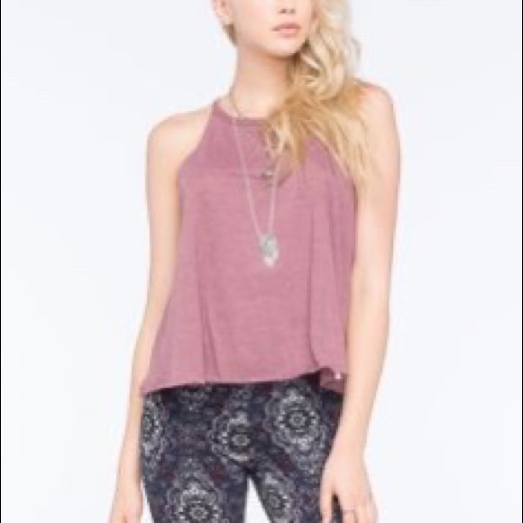 ⭐️$ negotiable Cute Tank - Picture 1 of 3